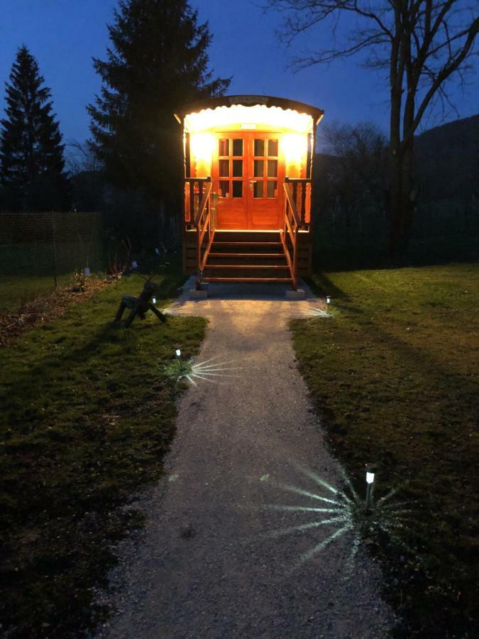 Gite Roulotte - La Cle Du Bonheur Orve Bagian luar foto